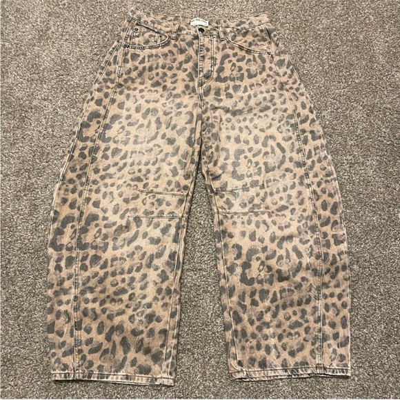 We The Free leopard good luck mid rise barrel - Picture 2 of 5